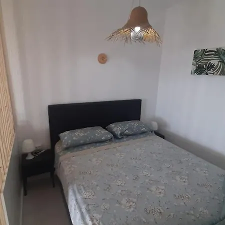 With Sea View Balcony! Appartamento