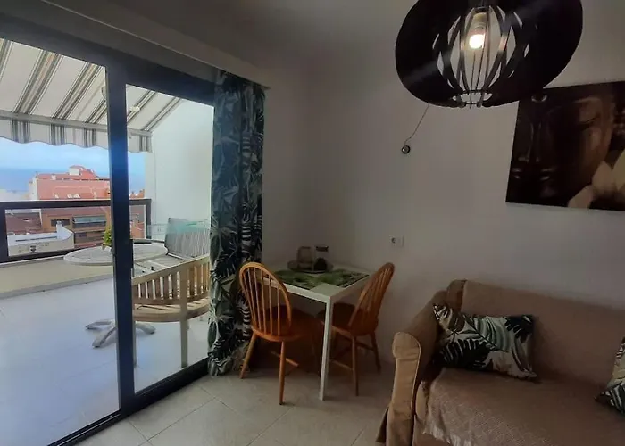 Apartman Central Studio With Sea View Balcony! *