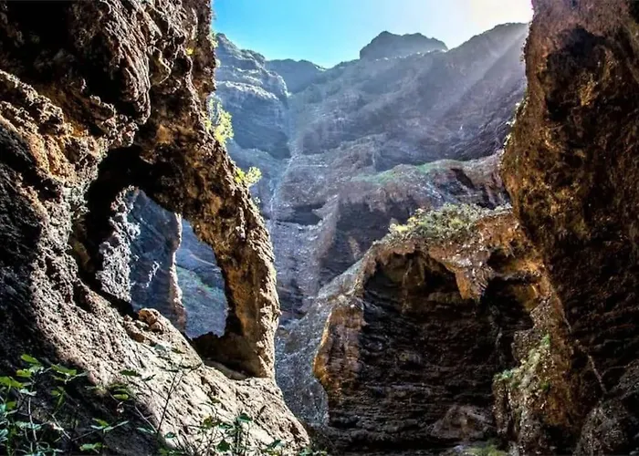 Central Studio With Sea View Balcony! *